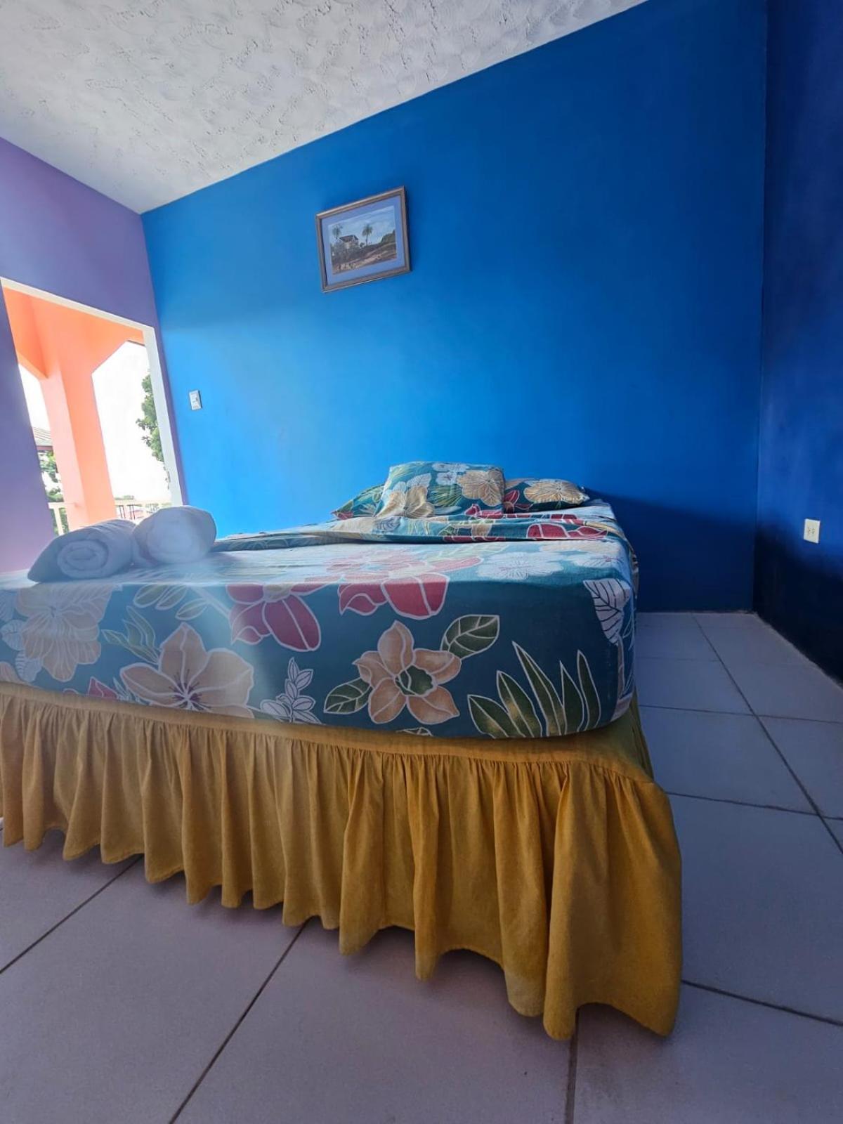 Fish Tobago Guesthouse Or Joy And Brandon Guesthouse Buccoo Chambre photo
