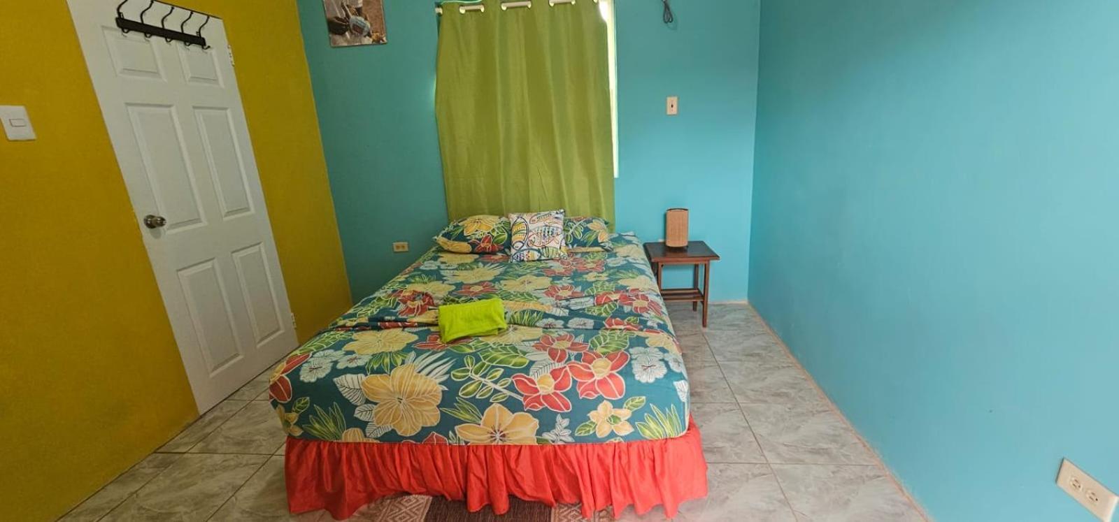 Fish Tobago Guesthouse Or Joy And Brandon Guesthouse Buccoo Chambre photo